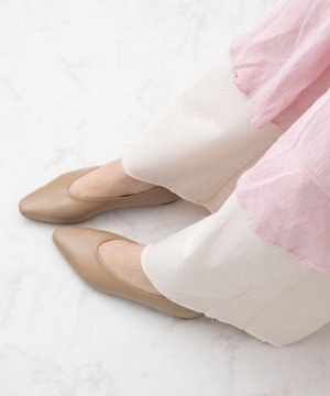  【Bridget Birkin】Vカットレインパンプス