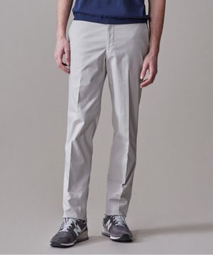  洗練されたデザインと機能性【ストレッチ】トリコチン ステムテーパード パンツ