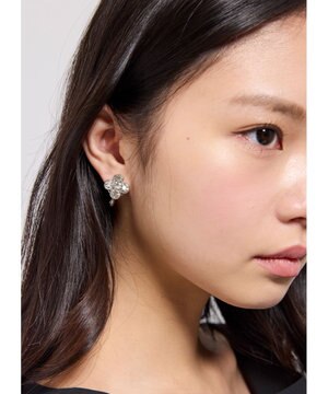 【chayさん着用】WITH FLORA 2WAY EARRINGS イヤリング