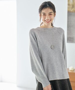 ウールブレンドバルーンスリーブニット