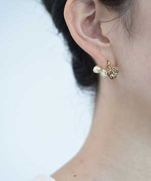  【バロックパール】スカビオサツボミ イヤリング