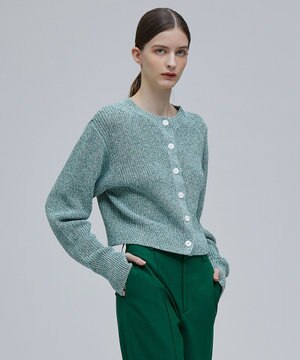  LUCAS / ショート丈ニット