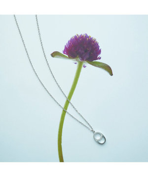 09 LOGO ネックレス