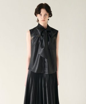  チンツボウタイノースリーブブラウス