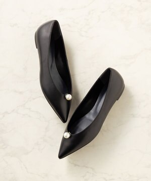  パールモチーフ付 パンプス