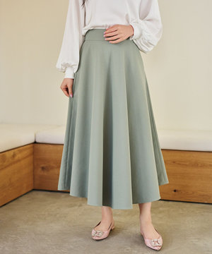 【シワになりにくい】〈花乃まりあさんコラボ〉サーキュラースカート