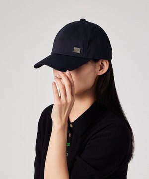  Cropped Logo プレート キャップ