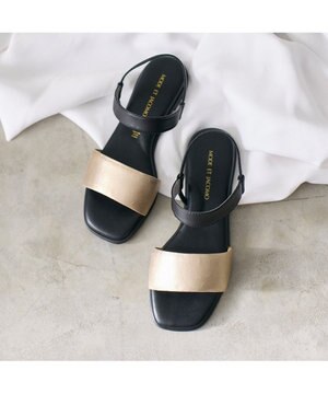  <MODE ET JACOMO>シンプルフラットストラップサンダル