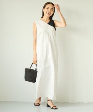  モダンバイカラーワンピース