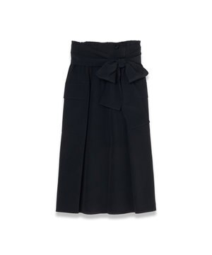  クレープドソワ　スカート