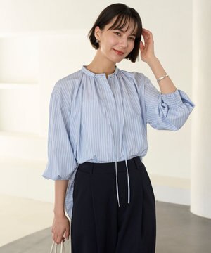 ギャザーブラウス
