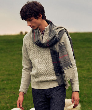  【キングサイズ・イタリア糸使用/軽く暖かい/多色展開】 ラムウールケーブル柄ハーフZIPプルオーバー