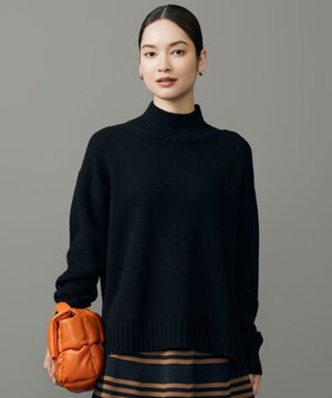  ウールカシミヤブレンドスパンコールハイネック ニット