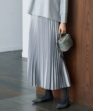  【ウエストゴム・洗える】ブライトサテンプリーツ スカート