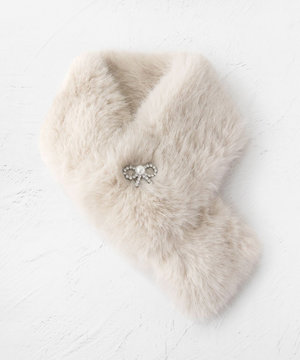 【ブローチ取り外し可】BIJOUX RIBBON FURTIPPET ティペット