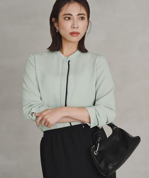 【新色追加・WEB限定カラーあり】BackSatinAmunzen バンドカラーブラウス