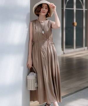  【先行予約】シルキーライトクロス フレアワンピース