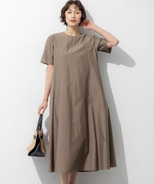  【先行予約】MANTECOブライトワッシャー フレアワンピース