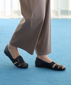  グルカパンプス