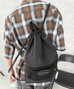  【ユニセックス着用ITEM】別注Dickiesナップサック