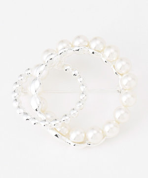 パールサークルブローチ