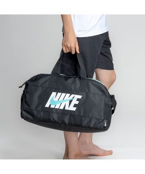  ナイキ SS26ボストンプールバッグ