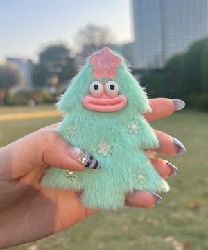  メリースノーツリーモンスターぬいぐるみキーホルダー