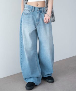 ワイドカーブデニムパンツ