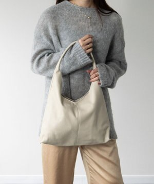  【ANDREA CARDONE】シュリンクレザーショルダーバッグ