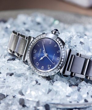  【電池交換不要】ベゼルに天然39個のダイヤモンドを敷き詰めたエレガントな一本 CITIZEN L