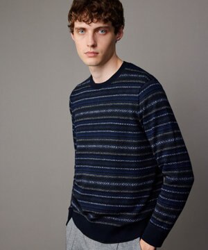  【キングサイズ・イタリア糸使用/洗える】フェアアエルクルーネック ニット