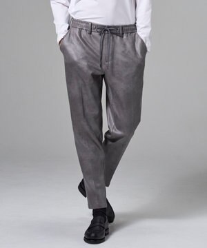  【ストレッチ】レザーライクジャージー　ドロスト付きテーパードパンツ / PEGG CONVERTIBLE