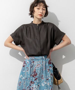 リネンライクグロッシー バンドカラー ブラウス