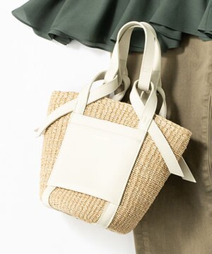  VIOLAd'ORO MIRO レザーポケット ハンドバッグ