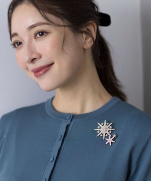  スパークルブローチ