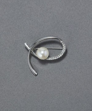  クロスカーブパールビジューブローチ　シルバー