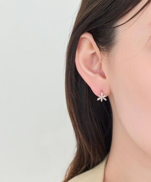  ワンタッチスノーフラークフープピアス