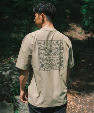 【UVカット・吸水速乾・ストレッチ・軽量 】バンダナバックプリントＴシャツ