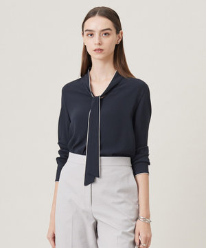  【UVケア・速乾・接触冷感・洗える】BackSatinAmunzen 配色ボウタイブラウス