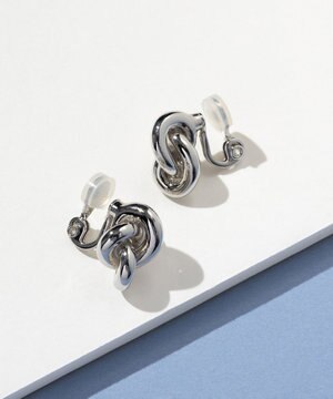  【Oggi6月号掲載】メタルトップ イヤリング