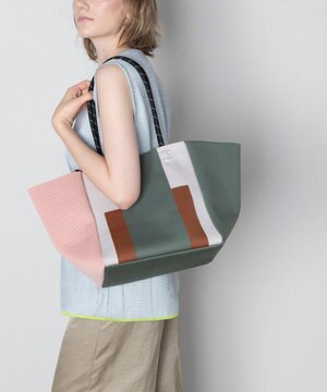  【 軽くて丈夫・A4サイズ対応】ブロックサイドメッシュバッグ