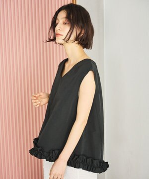 【金子綾さんインスタライブご紹介アイテム】〈小柄さんにお勧め〉フリルヘムジレブラウス