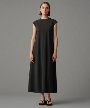 【撥水・接触冷感・UVカット・洗濯機洗い可】マルチファンクションナイロン ワンピース(uncrave STANDARD)