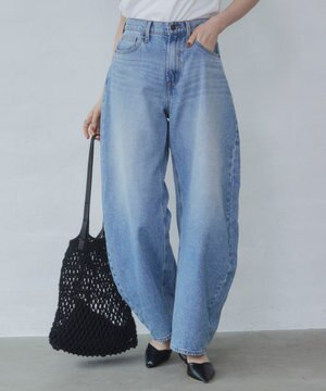  ワイドカーブデニムパンツ