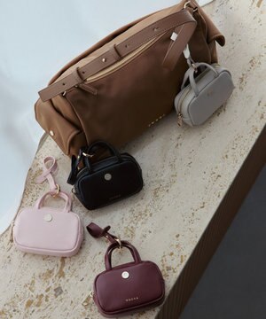  TOCCA BOSTON CHARM POUCH レザーチャーム