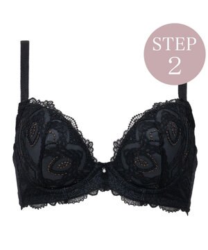  【BRADELIS New York/ 育乳補整ブラ・STEP2 寄せる】ベルステップ2ブラ25A1 谷間を作ってキープ