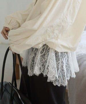  【ANGIE VINTAGE】裾レースドッキングロンT