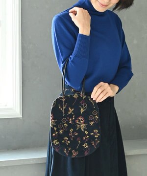  花刺繍のminiバッグ