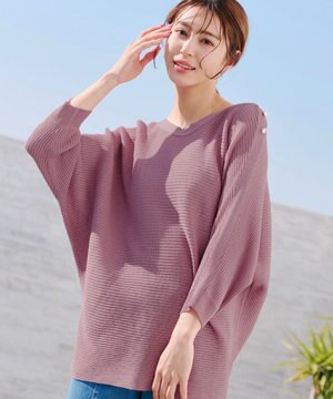  【洗える】肩ボタンドルマンニットトップス