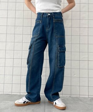  マルチポケットワイドカーゴパンツ
